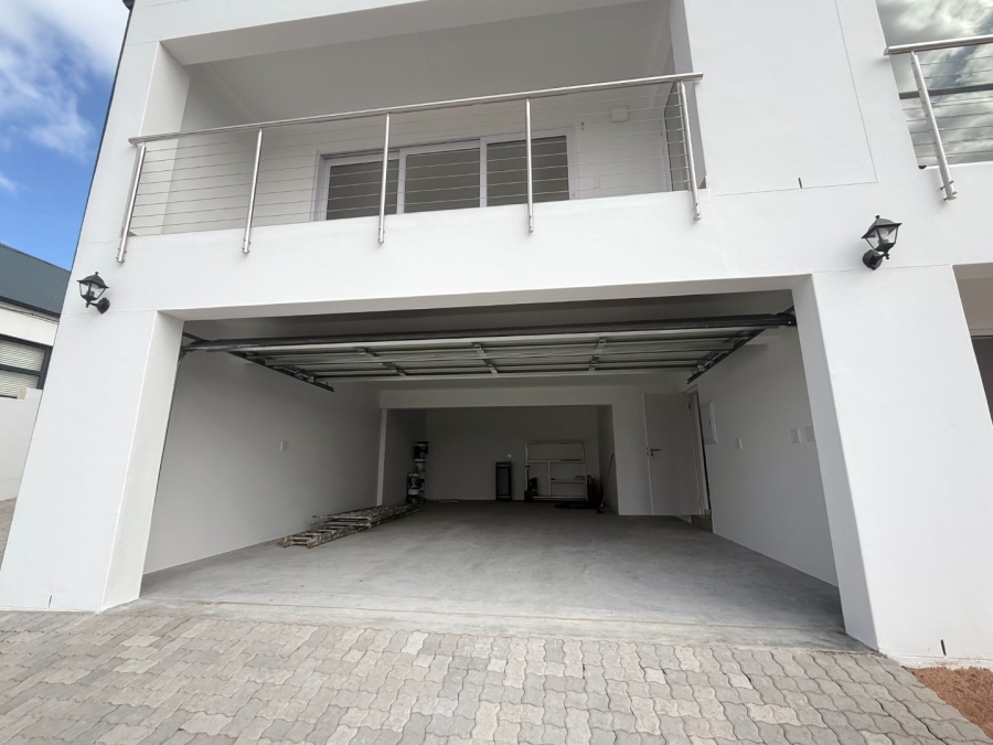 4 Bedroom Property for Sale in Da Gama Bay Western Cape